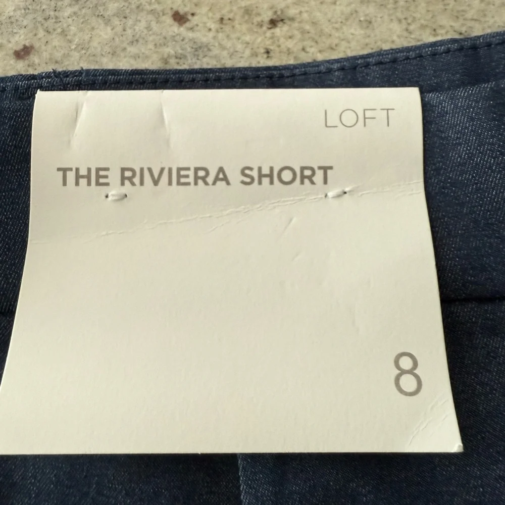 Loft’s Riviera Shorts in Doubleweave - Picture 4 of 9